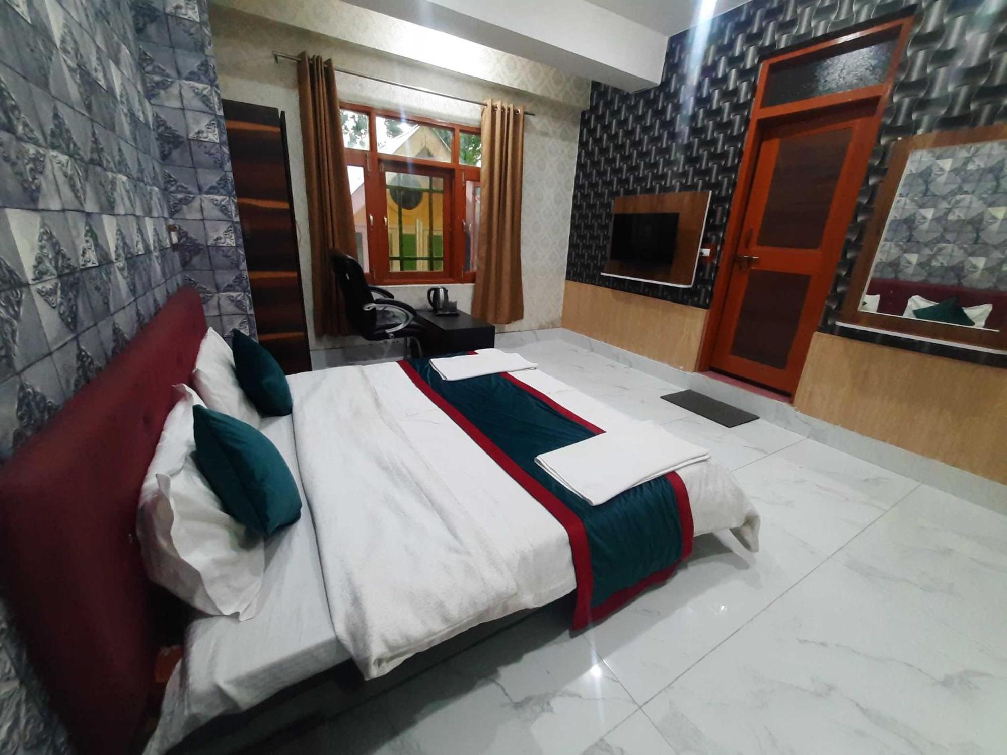 Hotel O Graceland Srīnagar 외부 사진